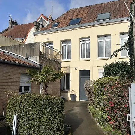 Appartement Le Saint Haut Centre Ville A Saint-Omer Exterior photo